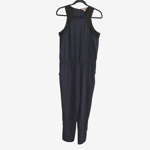 BANANA REPUBLIC FACTORY Navy and Black Sleeveless Jumper